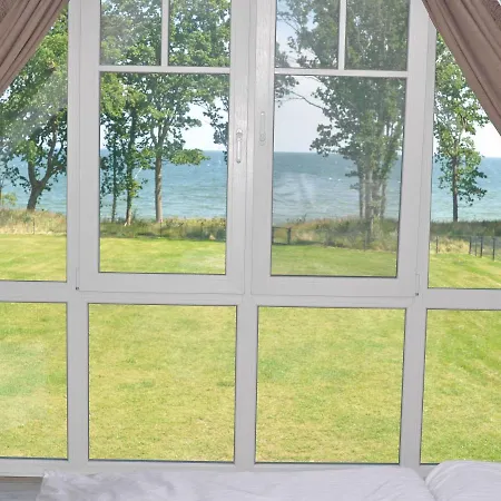 Villa Reethus Am Strand - Haushaelfte 2 Mit Kamin, Sauna Lobbe