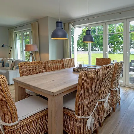 Villa Reethus Am Strand - Haushaelfte 2 Mit Kamin, Sauna Lobbe