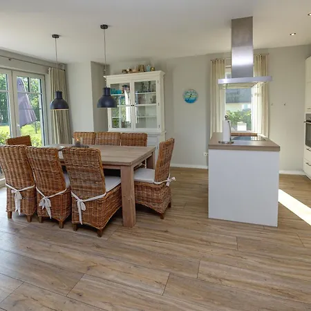 Reethus Am Strand - Haushaelfte 2 Mit Kamin, Sauna