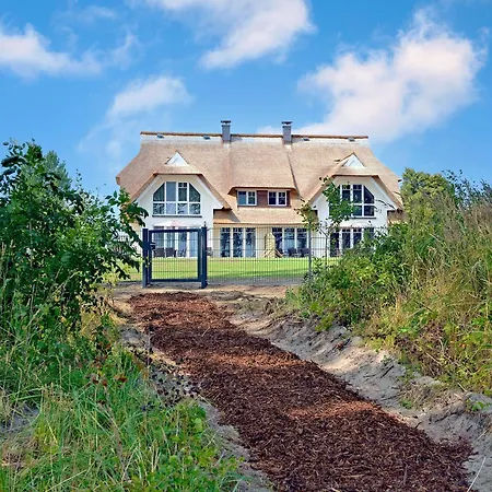 Reethus Am Strand - Haushaelfte 2 Mit Kamin, Sauna Villa *